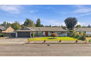 1416 N Evergreen Ave, Stayton, OR 97383 - Photo 1
