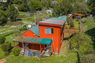55395 Glen Aiken Creek Rd, Coquille, OR 97423 - Photo 13