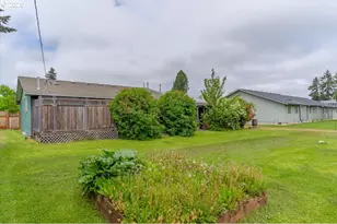 2733 Birch St, Lebanon, OR 97355 - Photo 41