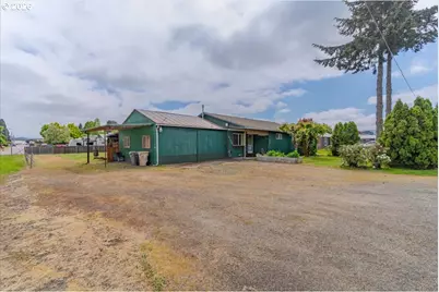 2733 Birch St, Lebanon, OR 97355 - Photo 5