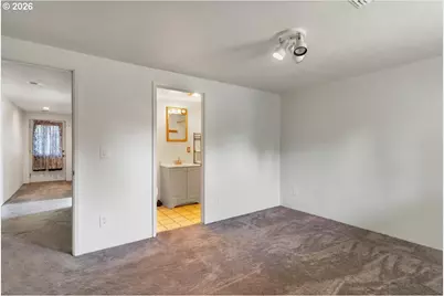 2733 Birch St, Lebanon, OR 97355 - Photo 27