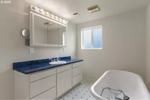 2733 Birch St, Lebanon, OR 97355 - Photo 29