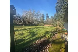 18205 NW Reeder Rd, Portland, OR 97231 - Photo 31