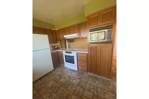 18205 NW Reeder Rd, Portland, OR 97231 - Photo 9