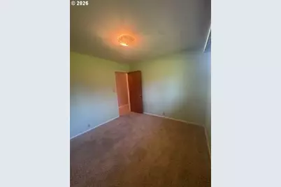 18205 NW Reeder Rd, Portland, OR 97231 - Photo 19