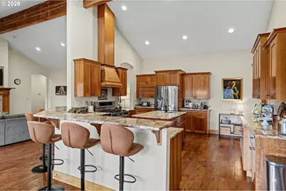 1970 Landaggard Dr, Salem, OR 97304 - Photo 11