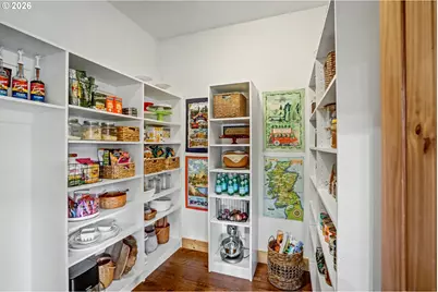 1970 Landaggard Dr, Salem, OR 97304 - Photo 17