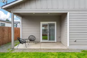 1065 Crocker St, Coos Bay, OR 97420 - Photo 37