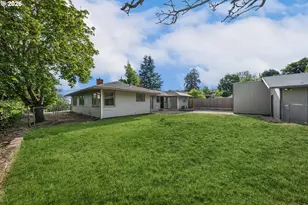 1166 NE Klamath Ave, Roseburg, OR 97470 - Photo 35