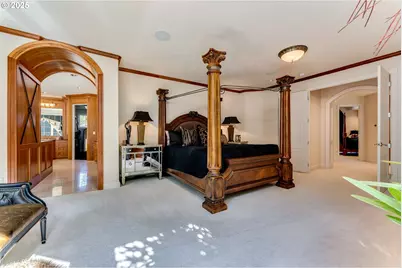 802 NE Brennan Ln, Hillsboro, OR 97124 - Photo 21