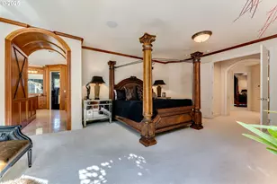 802 NE Brennan Ln, Hillsboro, OR 97124 - Photo 21