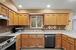 2030 Woodhaven Ct NW, Salem, OR 97304 - Photo 13