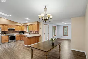 2030 Woodhaven Ct NW, Salem, OR 97304 - Photo 11