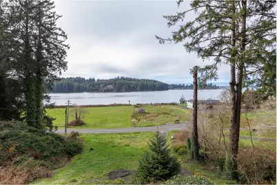 3823 Yaquina Bay Rd, Newport, OR 97365 - Photo 31