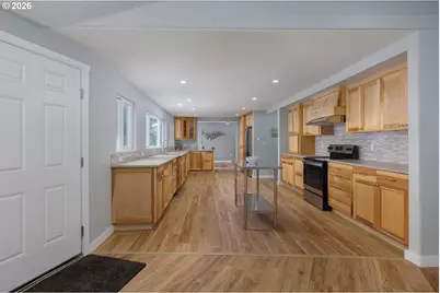 3823 Yaquina Bay Rd, Newport, OR 97365 - Photo 7