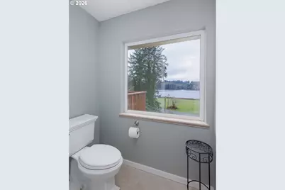 3823 Yaquina Bay Rd, Newport, OR 97365 - Photo 39