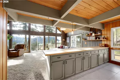 34795 Row River Rd, Cottage Grove, OR 97424 - Photo 17