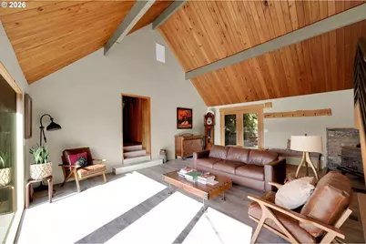 34795 Row River Rd, Cottage Grove, OR 97424 - Photo 3