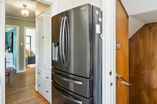 5285 NE 72nd Ave NE, Portland, OR 97218 - Photo 21
