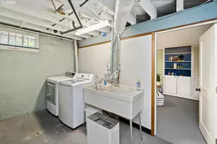 5285 NE 72nd Ave NE, Portland, OR 97218 - Photo 41
