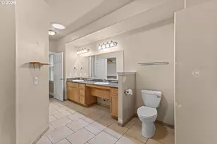 2195 Garfield St, North Bend, OR 97459 - Photo 25