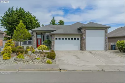 2195 Garfield St, North Bend, OR 97459 - Photo 1