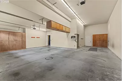 2195 Garfield St, North Bend, OR 97459 - Photo 35