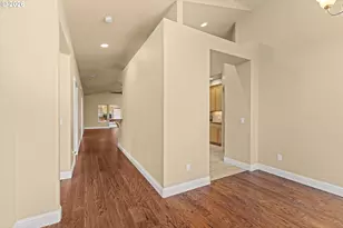 2195 Garfield St, North Bend, OR 97459 - Photo 5