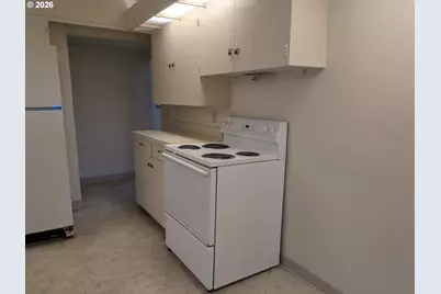 617 N Grant St, Newberg, OR 97132 - Photo 9