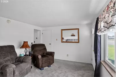 630 NW 6th St, Ontario, OR 97914 - Photo 9