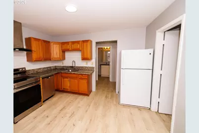 3020 SE 90th Pl, Portland, OR 97266 - Photo 29