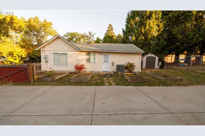 3020 SE 90th Pl, Portland, OR 97266 - Photo 1