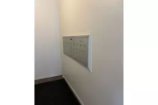 1129 SW Gaines St, Portland, OR 97239 - Photo 5