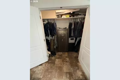 880 N 11th Ave, Elgin, OR 97827 - Photo 11