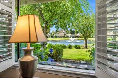 9520 SW Lakeside Dr, Tigard, OR 97224 - Photo 9