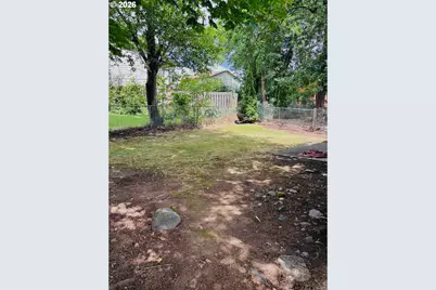 3545 NE 8th St, Gresham, OR 97030 - Photo 5