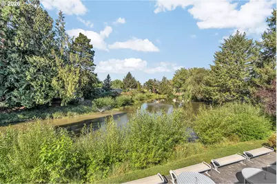 570 N 10th Ave #2, Cornelius, OR 97113 - Photo 37