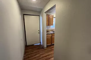 8608 NW 10th Ct, Vancouver, WA 98665 - Photo 5