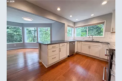 48 Eagle Crest Dr #5F, Lake Oswego, OR 97035 - Photo 13
