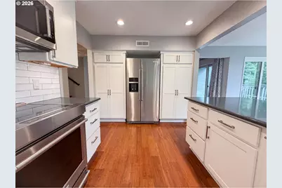 48 Eagle Crest Dr #5F, Lake Oswego, OR 97035 - Photo 15