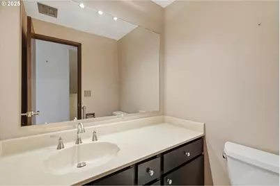 64 Wheatherstone Ct #36, Lake Oswego, OR 97035 - Photo 19