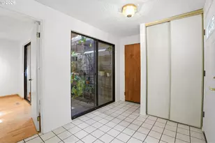 64 Wheatherstone Ct, Lake Oswego, OR 97035 - Photo 19
