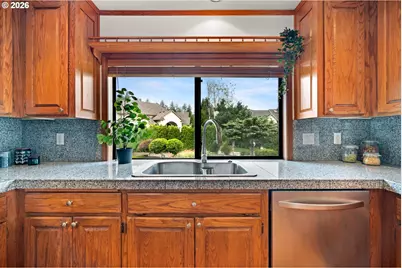 11734 SE Banbury Cir, Happy Valley, OR 97086 - Photo 11