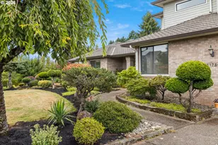11734 SE Banbury Cir, Happy Valley, OR 97086 - Photo 43