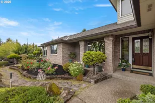 11734 SE Banbury Cir, Happy Valley, OR 97086 - Photo 3