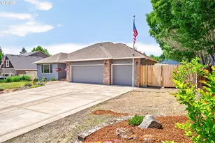 671 NW Allen Ct, McMinnville, OR 97128 - Photo 3