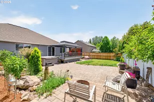 671 NW Allen Ct, McMinnville, OR 97128 - Photo 47