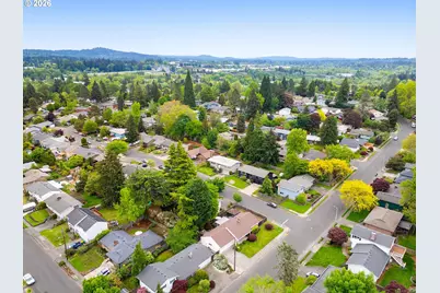 7470 SW Hillcrest Pl, Beaverton, OR 97008 - Photo 45