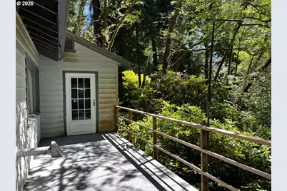 83558 Kiechle Arm Rd, Florence, OR 97439 - Photo 17