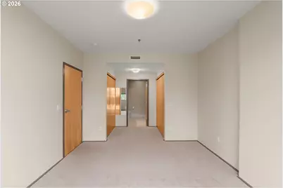 1221 SW 10th Ave #702, Portland, OR 97205 - Photo 17